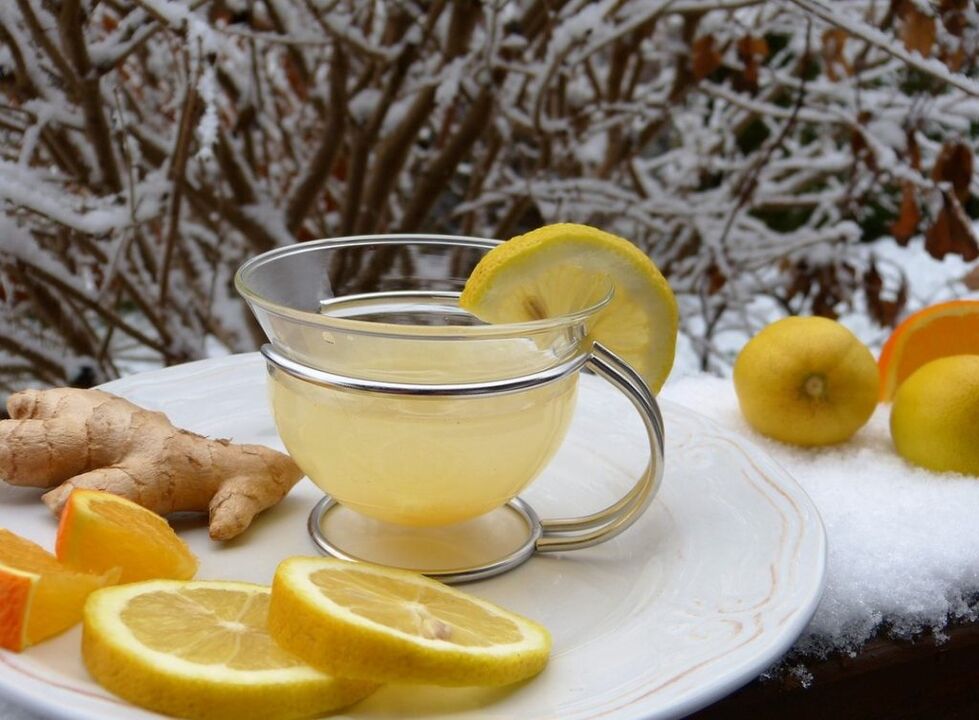 tea with lemon on a ginger base for effect